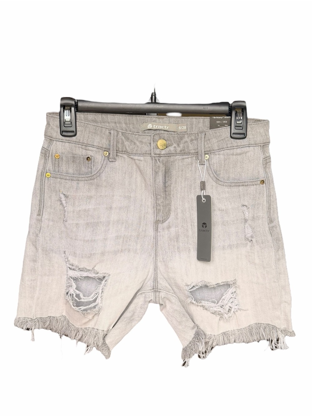 Tractr Brittany Distressed Denim Shorts Size 6/28 Slim Mid Rise NWT